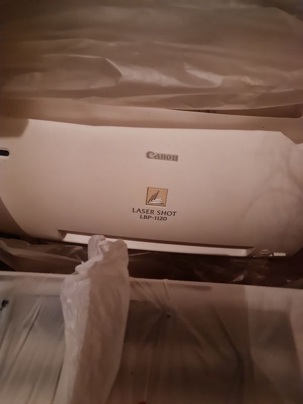 СРОЧНО! Принтер Canon Laser Shot 1120 СРОЧНО! Принтер Canon Laser Shot 1120