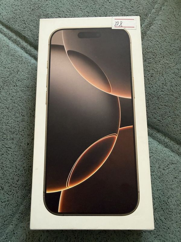 Продается ЗАПЕЧАТАННЫЙ Iphone 16 pro Продается ЗАПЕЧАТАННЫЙ Iphone 16 pro