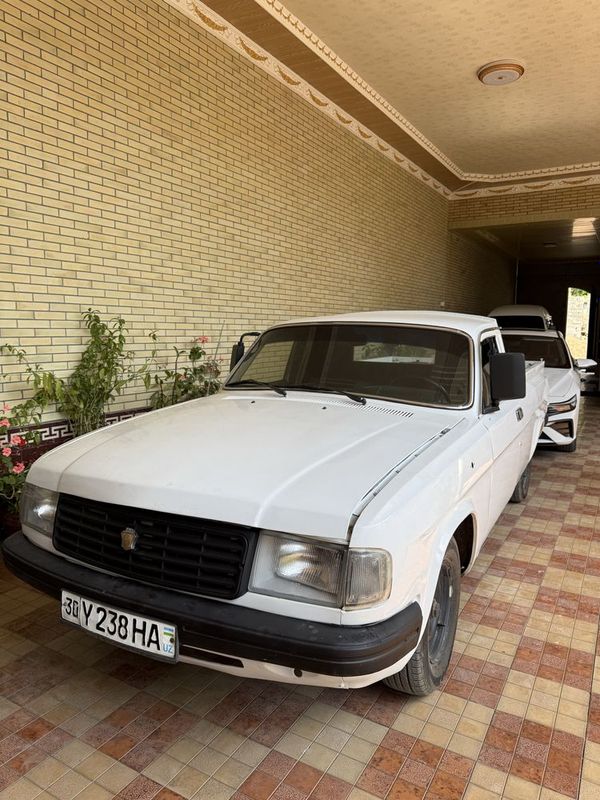 Volga 1995 / yuk moshina sotiladi 3.400$ Volga 1995 / yuk moshina sotiladi 3.400$