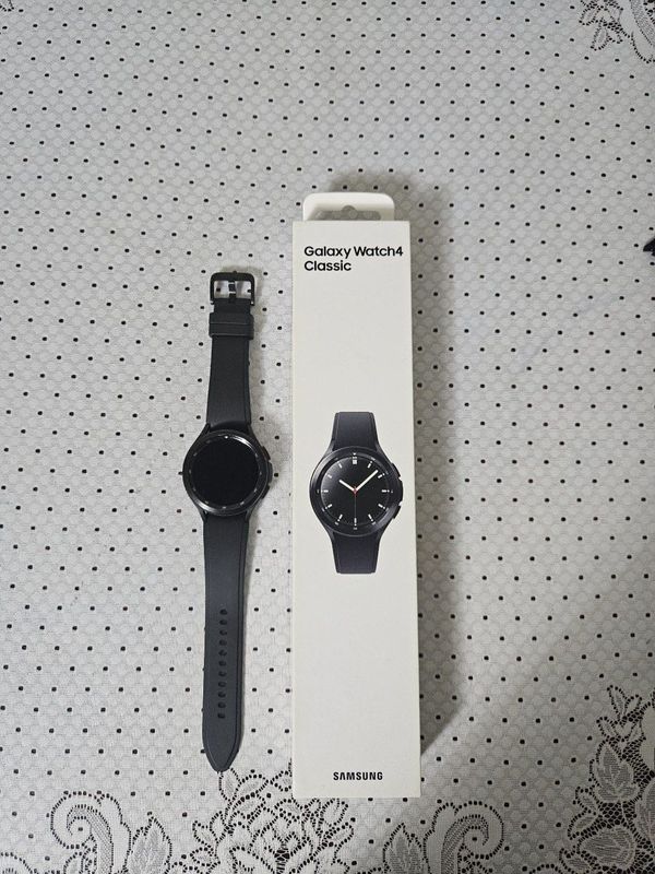 Samsung Galaxy watch 4 classic Samsung Galaxy watch 4 classic