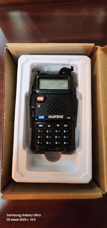 Рация Baofeng UV-5R Рация Baofeng UV-5R