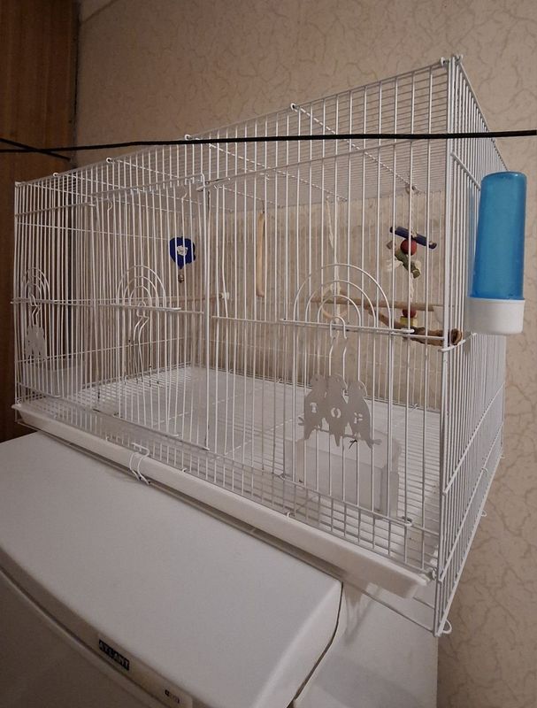 Клетка для птиц. 76см длина.