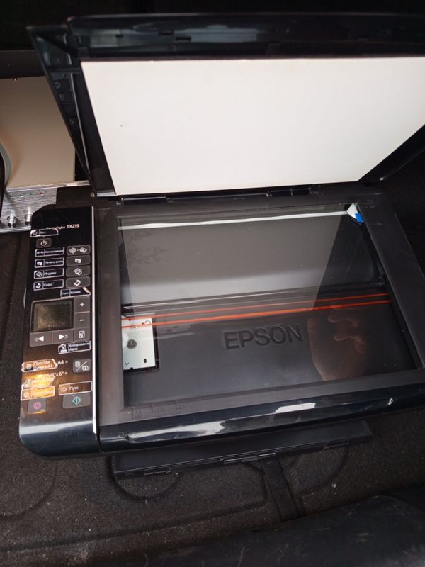 Принтер epson sotiladi