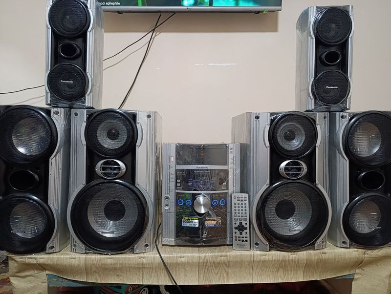 Panasonic muzikalniy sentr SA-VK92D