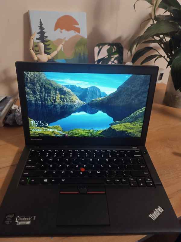 ноутбук Lenovo ThinkPad X250