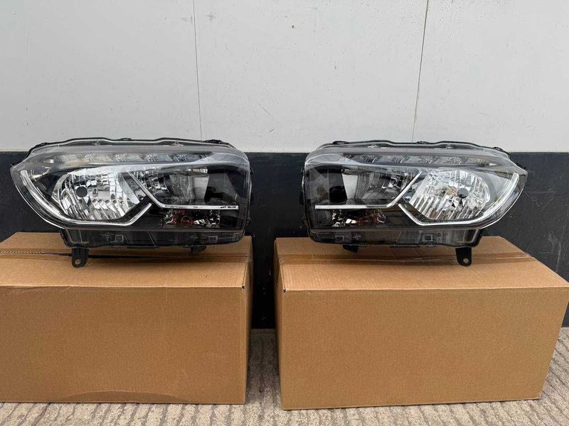 Lada X-Ray передние фары