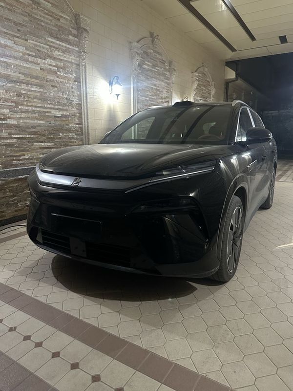 Byd tang L натариус 4wd Full Byd tang L натариус 4wd Full