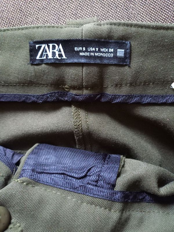 Классические брюки ZARA и H/M и легенсы ZARA на размер S