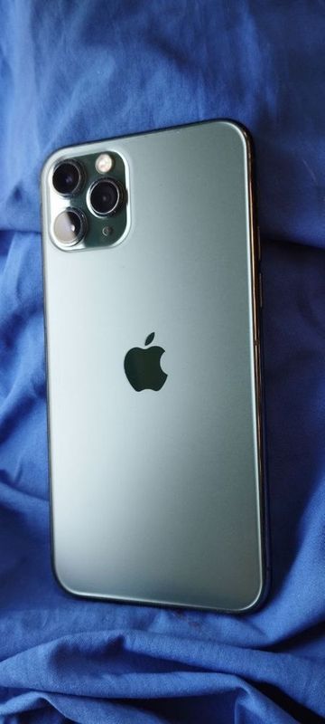 Iphone 11 pro xolati zoʻr Iphone 11 pro xolati zoʻr