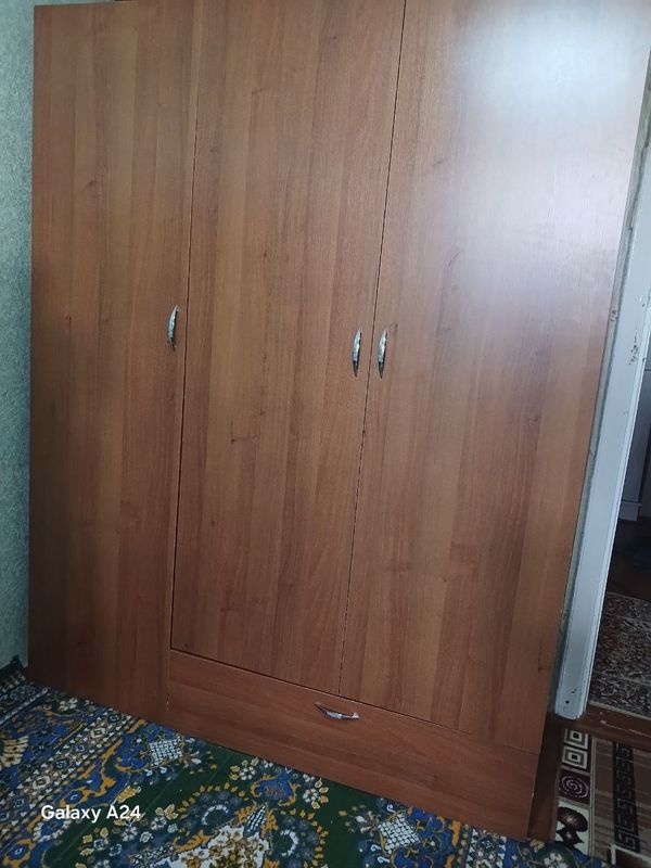 Sfatli va arzon holati yaxshi Sfatli va arzon holati yaxshi