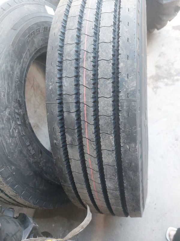 295/80R22.5 KAMA NF201