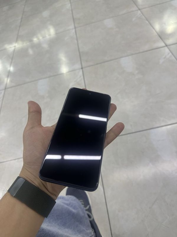 Redmi note 9pro sotiladi pul zarilga Redmi note 9pro sotiladi pul zarilga