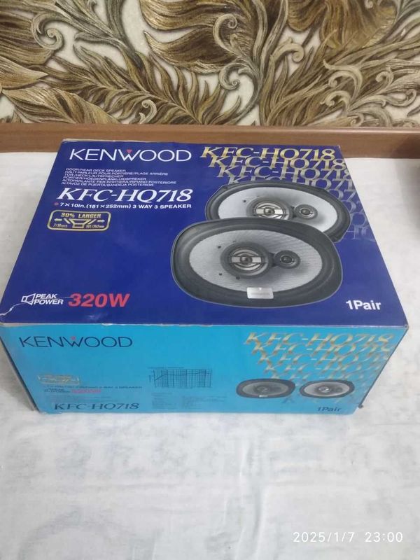 Срочно продается колонки Kenwood718