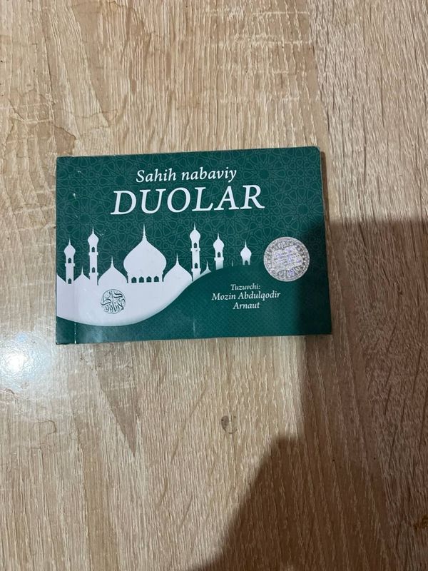 Zikr Ahlidan Soʻrang 3 va Duolar kitoblari Zikr Ahlidan Soʻrang 3 va Duolar kitoblari
