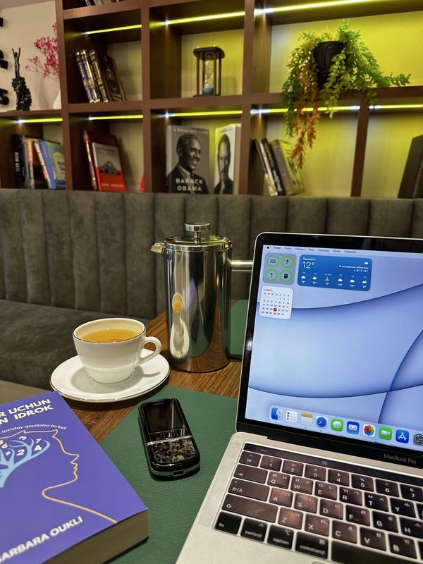 MacBook Pro 2019 Core i5 MacBook Pro 2019 Core i5
