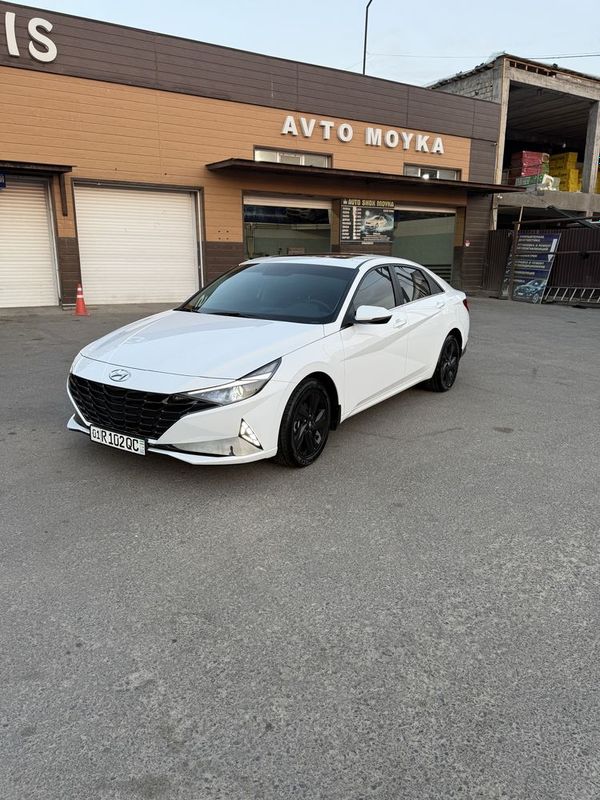 Hyundai Elantra 2022 Full Srochna Hyundai Elantra 2022 Full Srochna