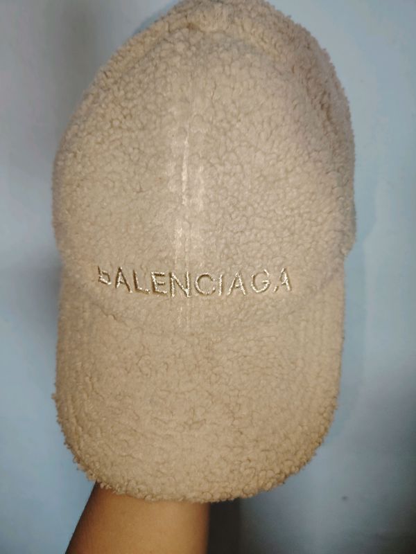 model BALENCIAGA model BALENCIAGA