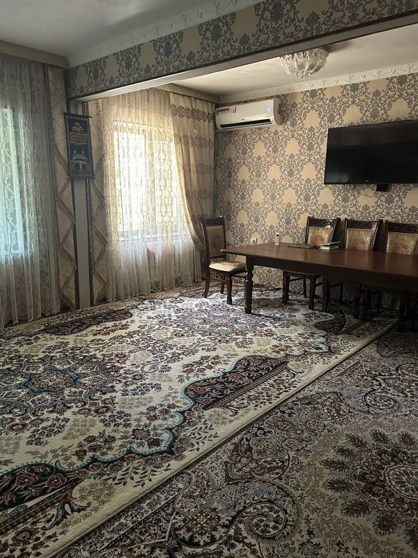 Qorasuvda dom sotiladi 4xonali Qorasuvda dom sotiladi 4xonali
