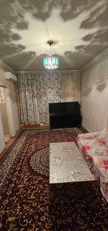 Чиланзар 11кв 1хонали квартира сотилади арзон нархда 39500 Чиланзар 11кв 1хонали квартира сотилади арзон нархда 39500