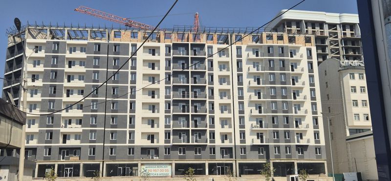 Ассалому Алайкум. Барча турдаги Эшик ва Ромлар, JP Витражлар ва фасад
