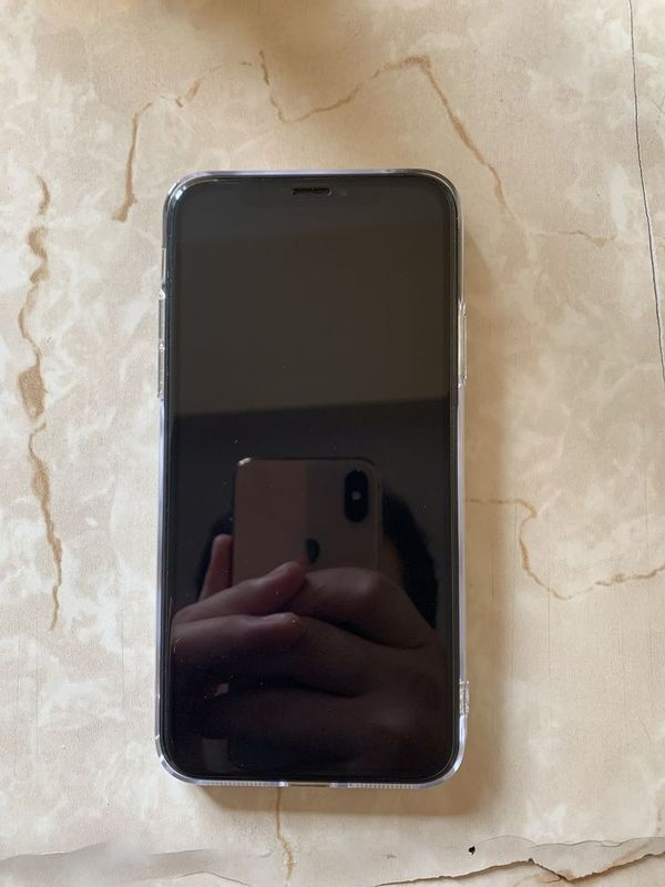 Iphone xs hamma joyi radnoy