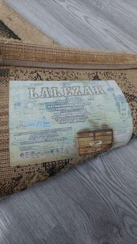 Ковры в отличном состоянии размеры 2х3,1.5х2.3,3,2х1.2