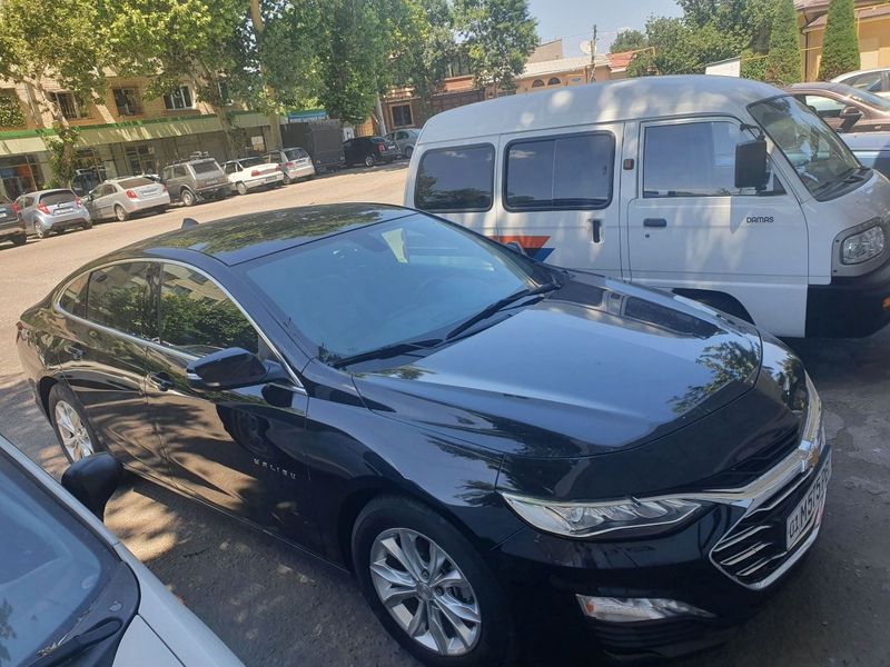 Malibu Premier Turbo 2022 yil 51ming probeg tozabe Malibu Premier Turbo 2022 yil 51ming probeg tozabe