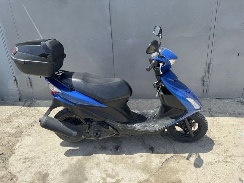 Suzuki adress v 125s Suzuki adress v 125s