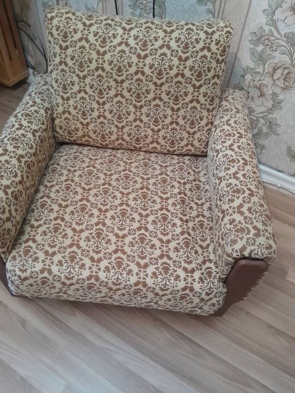 Продается кресло мягкое