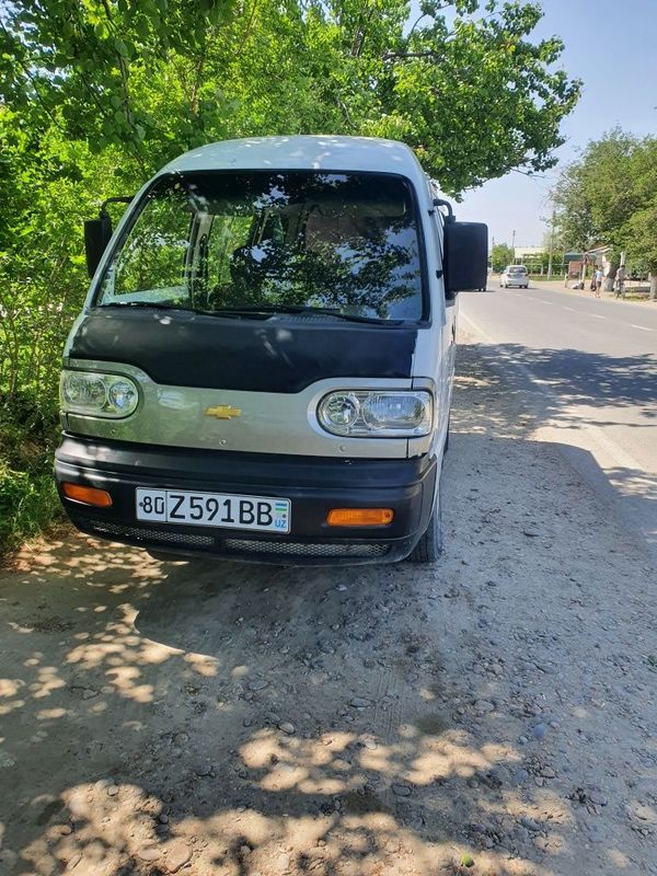Damas sotiladi siroshni