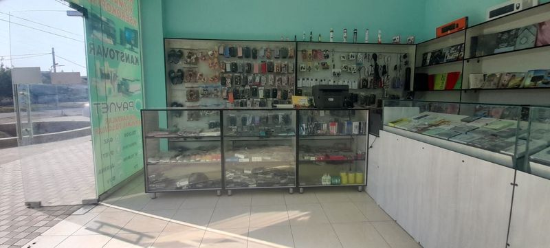 Mebellar Telefon va aksessuarlar uchun tayyor mebel sotiladi. Holati Mebellar Telefon va aksessuarlar uchun tayyor mebel sotiladi. Holati
