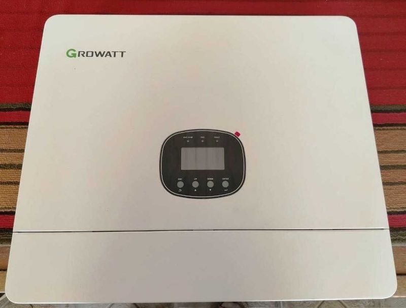 GROWATT Гибридный инвертор SPE 12000 ES 12000 ватт 12 кВА 1-фазный