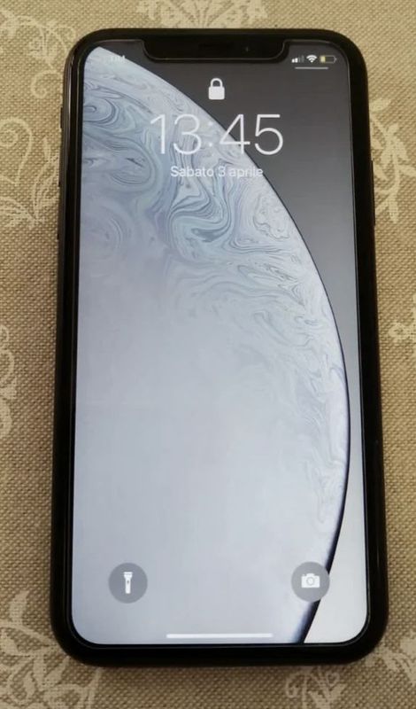 Iphone xr 128 gb все работает без дефектов