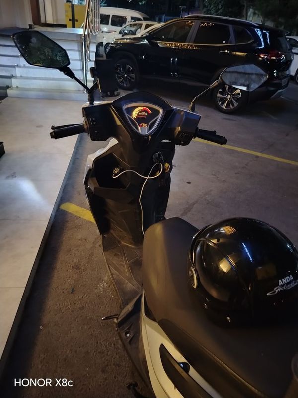 Skuter sotiladi 550$ Skuter sotiladi 550$