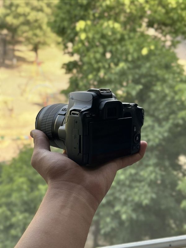 Canon 250D kamera Canon 250D kamera