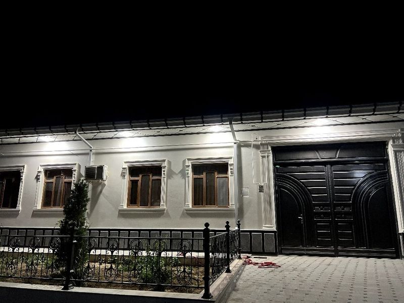 Навои | Зарафшон ховли | уй сотилади