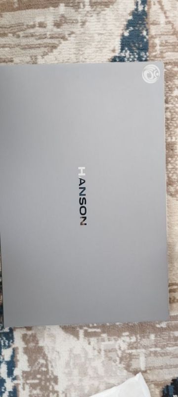 Hanson laptop 15.6 TRX HS