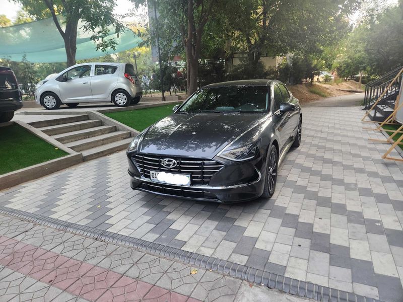 Hyundai Sonata 2,5. 2020 йил Hyundai Sonata 2,5. 2020 йил