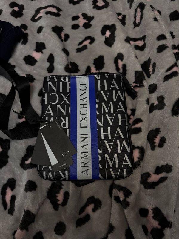 Armani Exchange сумка