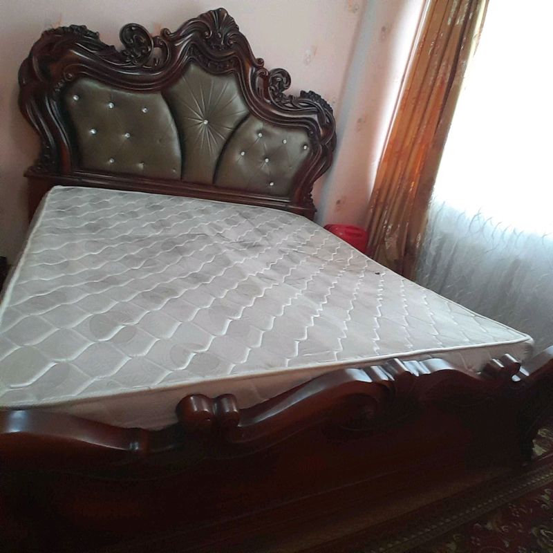 2 kishilik spalnik .sotiladi 1.500 000 so'm