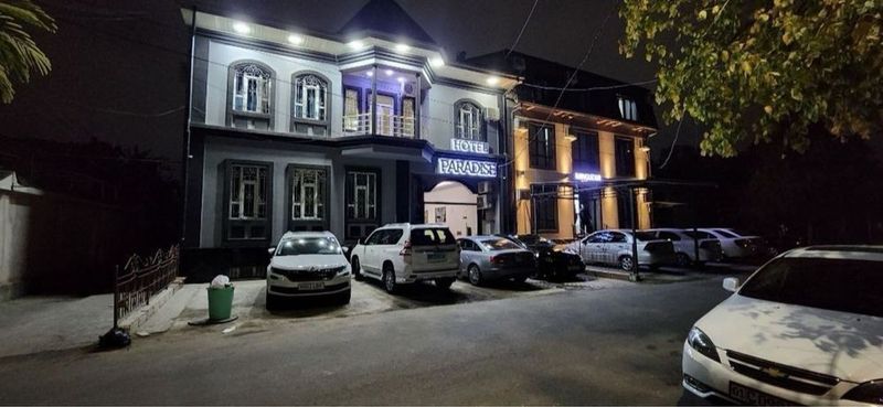 Продаётся действующая гостиница рядом с Мирабад авеню