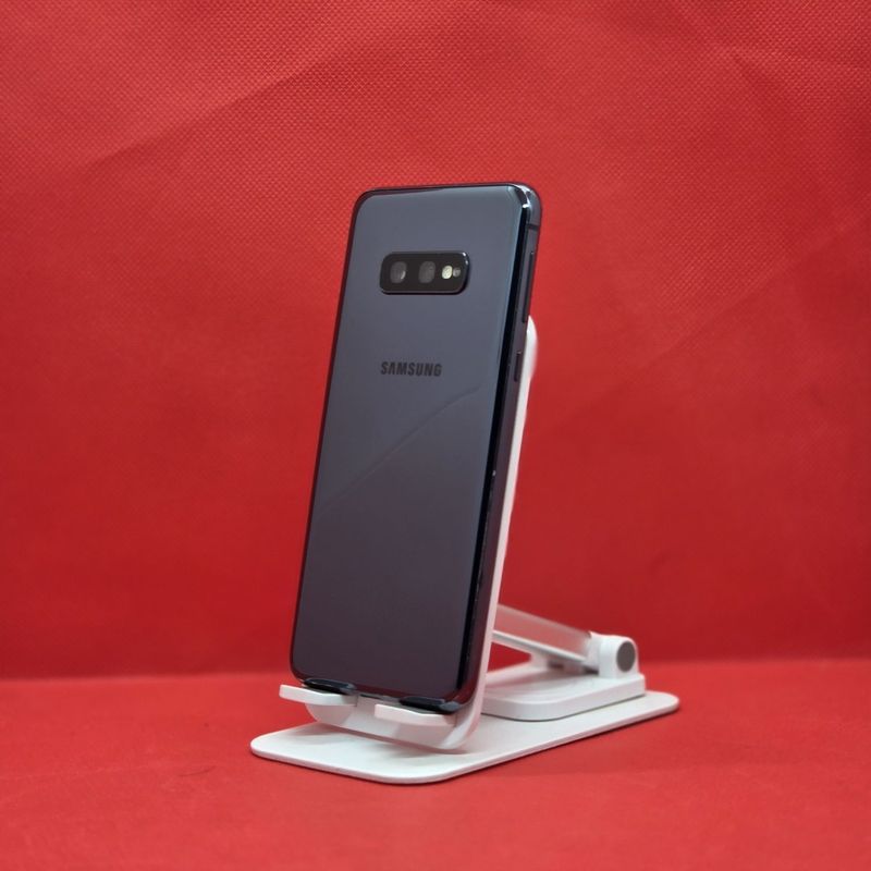 Samsung S10e sotiladi dastavka hizmati bor 24/7
