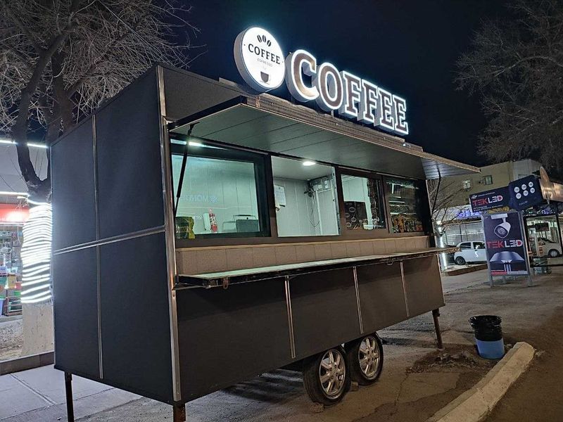 Food truck sotiladi / Фуд трак продаеться / fudtrak / budka / dukon Food truck sotiladi / Фуд трак продаеться / fudtrak / budka / dukon