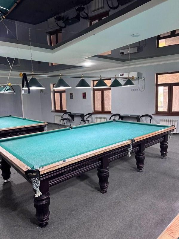 Billiard stol Ariley