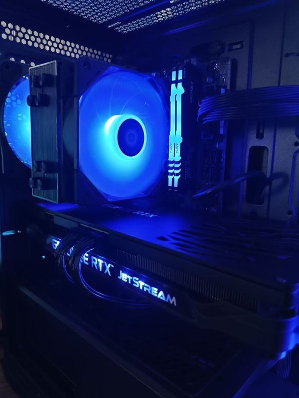 Продам игровой компьютер с RTX 3070 Продам игровой компьютер с RTX 3070