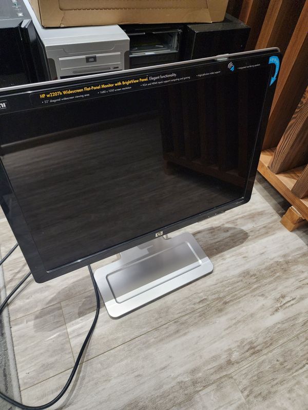 Монитор hp продам Монитор hp продам
