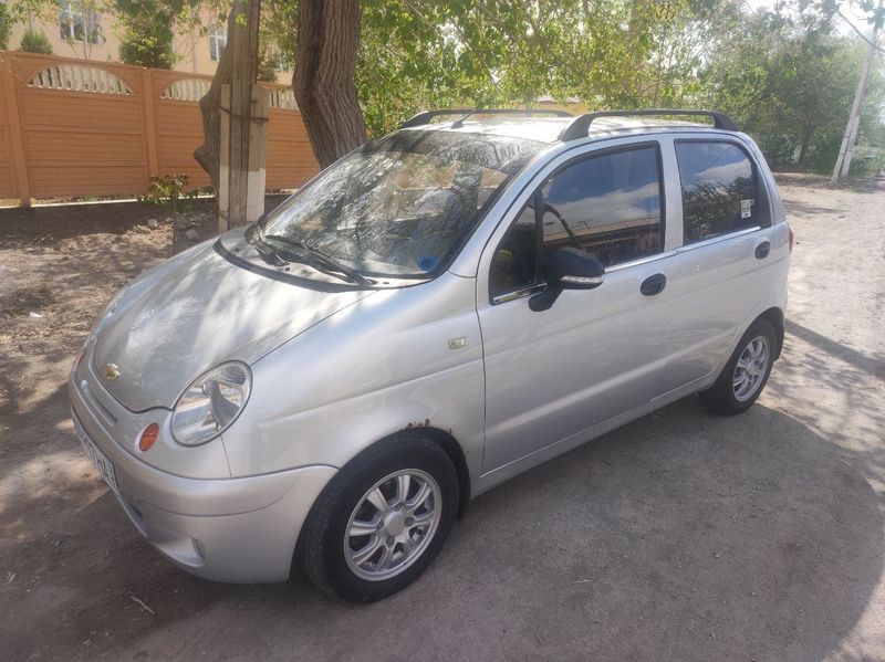 Radnoy Idiyalni matiz sotiladi