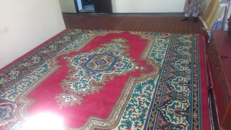 Gilam sotiladi 3.5×5