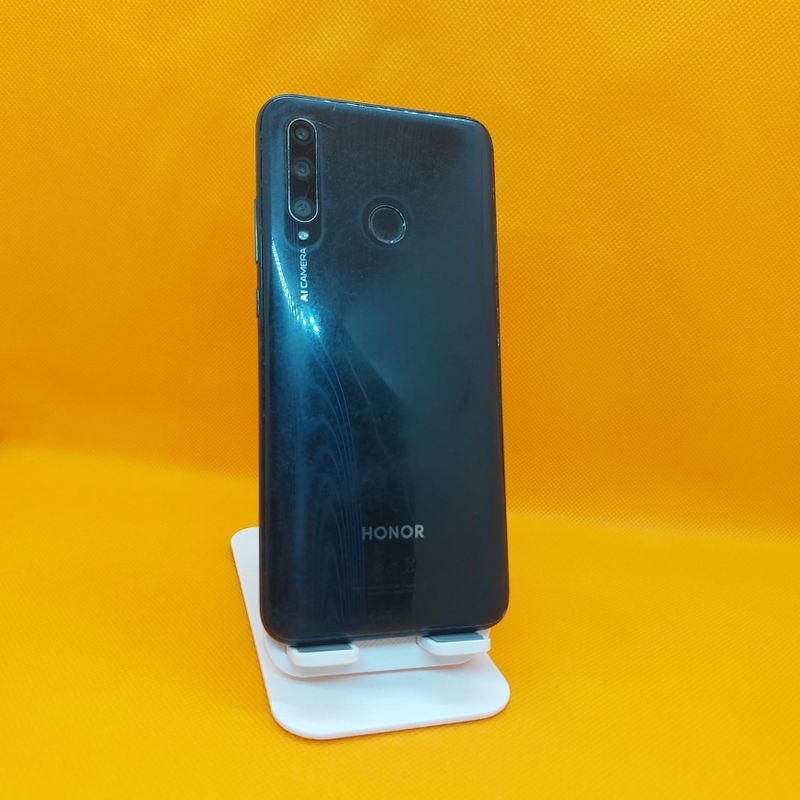 Honor 10i srochna sotiladi Honor 10i srochna sotiladi