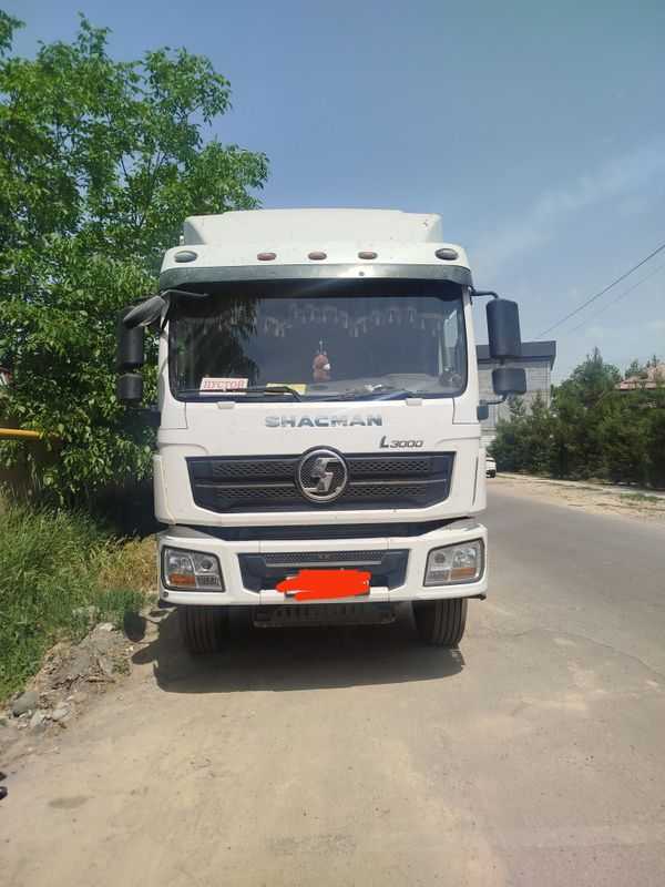 Shakman L3000 7.5 m Shakman L3000 7.5 m